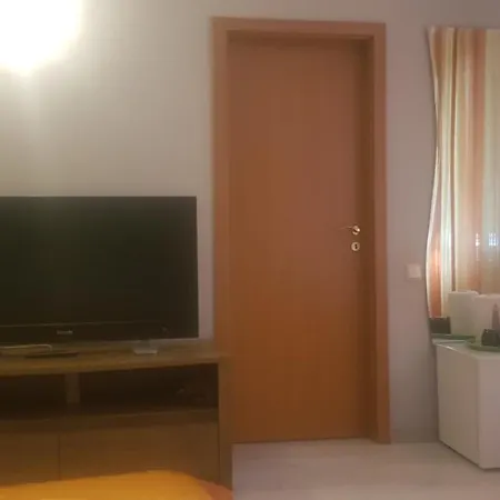 בית הארחה Pensiunea Paloma