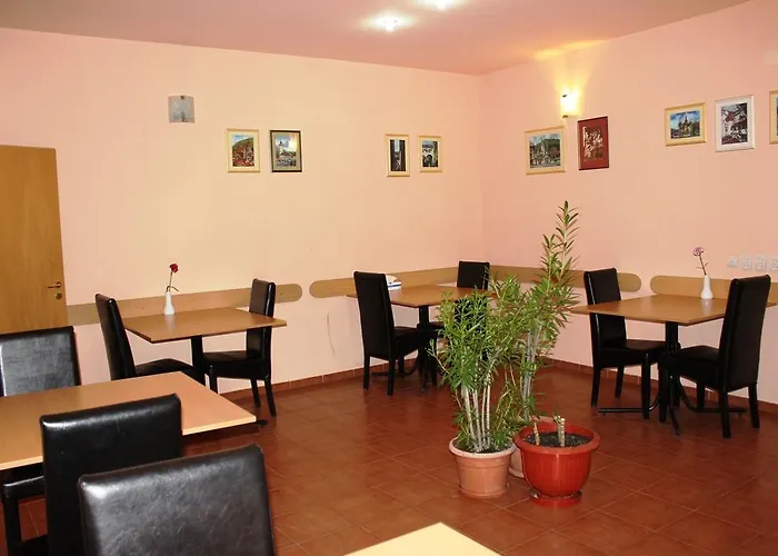 Guest house Pensiunea Paloma 3 Stele 3*